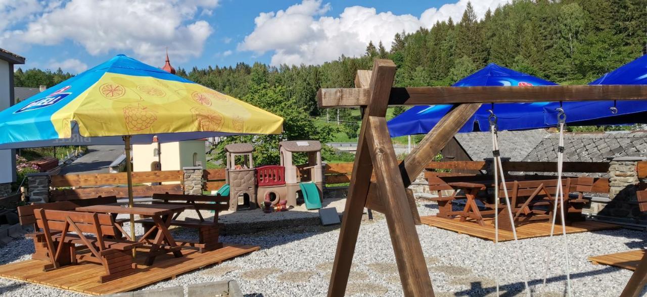 Hotel Zlaty Potok Nicov  Esterno foto